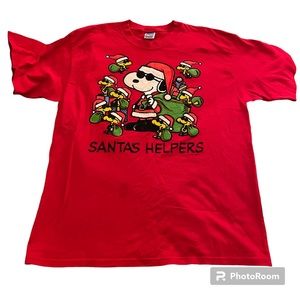 Peanuts TShirt  Vintage Graphic Snoopy Red Size XL Gently Worn Holiday Colorful